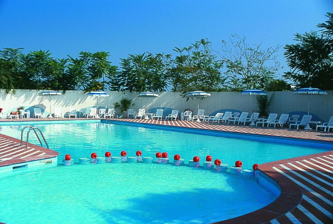 Hotel Bellevue Beach - Sul Mare Milano Marittima Bagian luar foto
