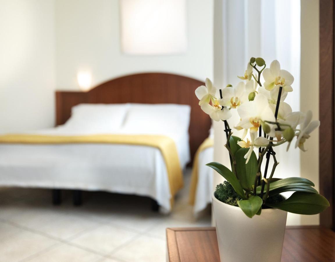 Hotel Bellevue Beach - Sul Mare Milano Marittima Bagian luar foto