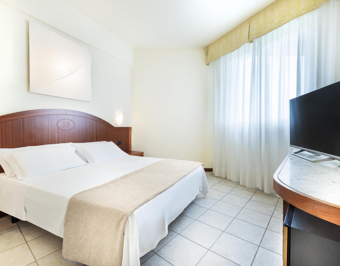 Hotel Bellevue Beach - Sul Mare Milano Marittima Bagian luar foto