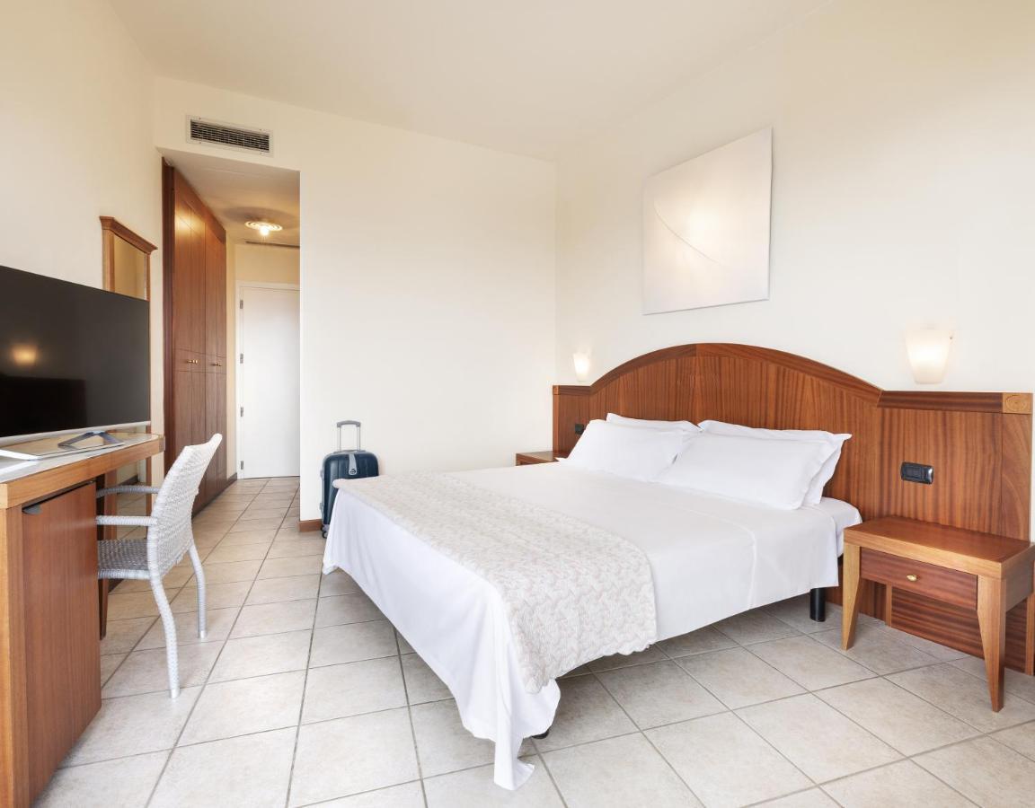 Hotel Bellevue Beach - Sul Mare Milano Marittima Bagian luar foto